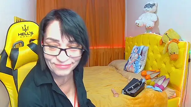 Snapshot of SandraHormas chatting on 02-04-25, 11:27 SandraHormas online show from 02-04-25, 11:27