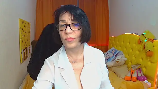 Snapshot of SandraHormas chatting on 02-18-25, 05:10 SandraHormas online show from 02-18-25, 05:10