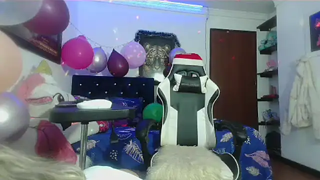 sexy bunny hot online show from 12-12-24, 01:17