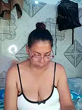 Snapshot of sorbetico_perverse chatting on 01-18-25, 03:05 sorbetico perverse online show from 01-18-25, 03:05