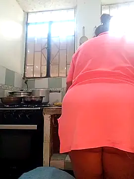 Snapshot of sorbetico_perverse chatting on 02-26-25, 02:14 sorbetico perverse online show from 02-26-25, 02:14