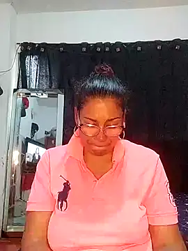 Snapshot of sorbetico_perverse chatting on 02-26-25, 06:21 sorbetico perverse online show from 02-26-25, 06:21