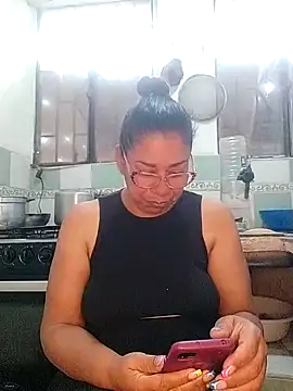 Snapshot of sorbetico_perverse chatting on 03-06-25, 12:30 sorbetico perverse online show from 03-06-25, 12:30