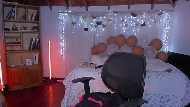 CuteRomi online show from 02-18-26, 01:56