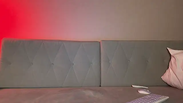 weshycouple online show from 03-04-26, 07:20