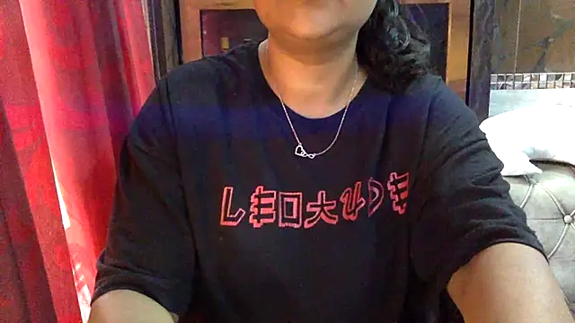 Snapshot of HaaniKaur chatting on 04-06-26, 05:19 HaaniKaur online show from 04-06-26, 05:19
