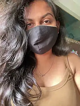 Snapshot of HaaniKaur chatting on 06-24-26, 10:25 HaaniKaur online show from 06-24-26, 10:25