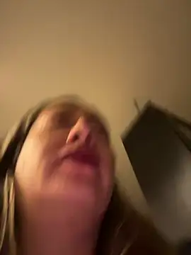 xLadyScarlettx online show from 12-08-24, 03:00