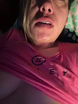 xLadyScarlettx online show from 03-09-25, 04:05