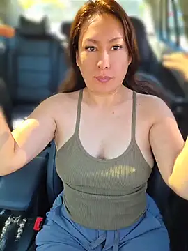 xLadyScarlettx online show from 04-12-26, 03:06