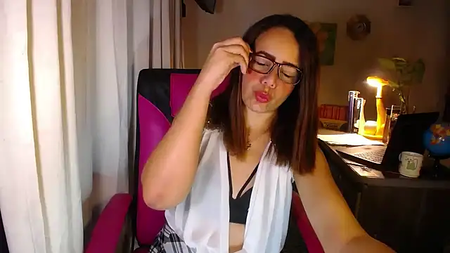 danielle rose 1 online show from 06-03-26, 03:06