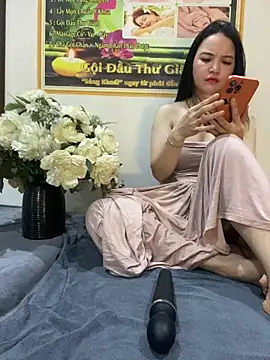Snapshot of LiLi-Kirix99 chatting on 05-29-26, 07:45 LiLi-Kirix99 online show from 05-29-26, 07:45