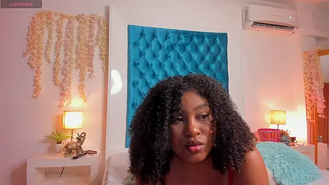 Snapshot of ohrianagibson chatting on 04-21-26, 11:07 ohrianagibson online show from 04-21-26, 11:07