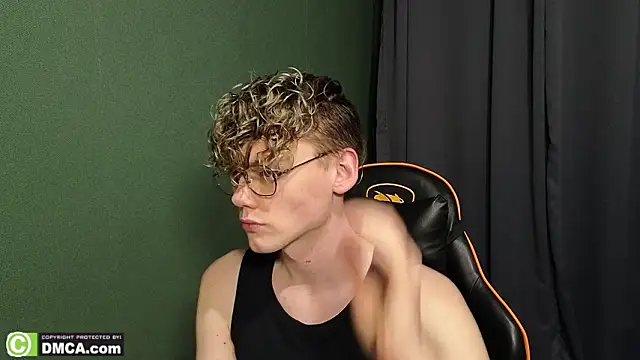 Keytaro online show from 02-14-26, 11:56