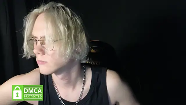 Snapshot of Keytaro chatting on 06-26-26, 05:06 Keytaro online show from 06-26-26, 05:06
