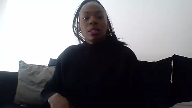 Cinderella Jewels  online show from 09-08-25, 03:33