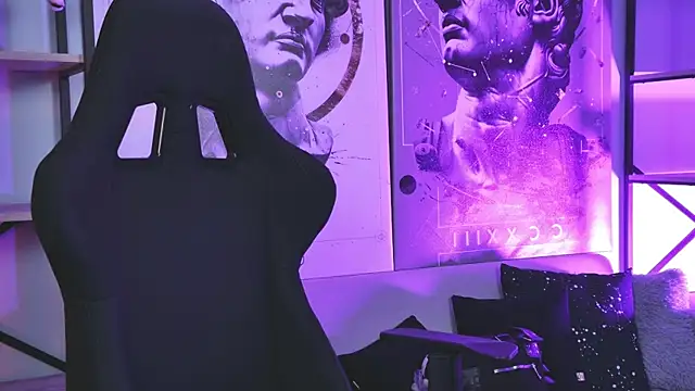 LexiWenford online show from 01-14-26, 03:23