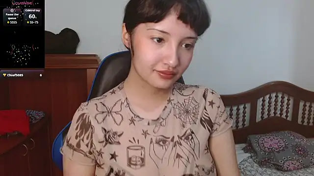 alexaa08 online show from 12-04-25, 12:58