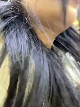 Snapshot of Asia-Melody chatting on 02-09-25, 11:04 Asia-Melody online show from 02-09-25, 11:04