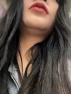 Snapshot of Asia-Melody chatting on 02-15-25, 07:16 Asia-Melody online show from 02-15-25, 07:16