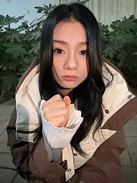 Snapshot of Asia-Melody chatting on 02-22-25, 10:07 Asia-Melody online show from 02-22-25, 10:07