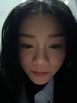 Snapshot of Asia-Melody chatting on 03-01-25, 09:29 Asia-Melody online show from 03-01-25, 09:29