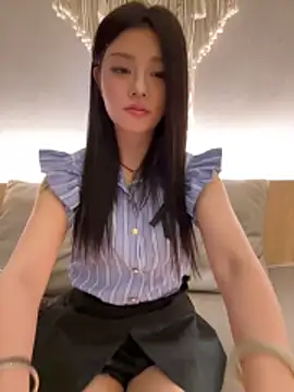 Snapshot of Asia-Melody chatting on 05-27-26, 06:10 Asia-Melody online show from 05-27-26, 06:10