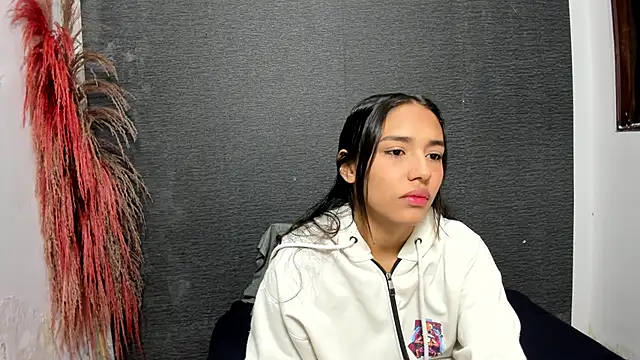 monse 02 online show from 03-22-25, 12:35