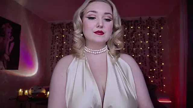 AllisonBlack  online show from 10-31-25, 08:21