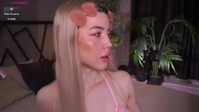 LindaThacker online show from 03-30-26, 04:35