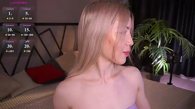 LindaThacker online show from 04-10-26, 04:28