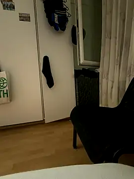 Snapshot of esteraulxxx chatting on 09-30-25, 07:19 esteraulxxx online show from 09-30-25, 07:19