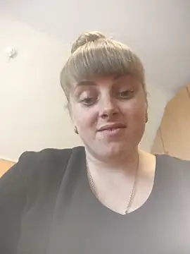 CoddessCrystal online show from 03-11-26, 01:17