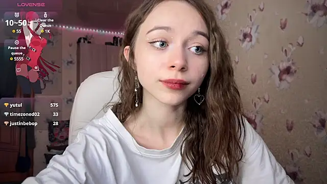 Snapshot of _SofiaBrown chatting on 02-02-25, 06:53 SofiaBrown online show from 02-02-25, 06:53