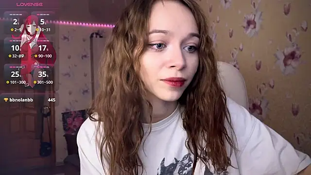 Snapshot of _SofiaBrown chatting on 03-03-25, 05:29 SofiaBrown online show from 03-03-25, 05:29