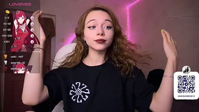 Snapshot of _SofiaBrown chatting on 09-11-25, 04:40 SofiaBrown online show from 09-11-25, 04:40