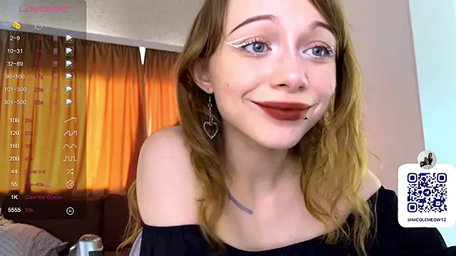Snapshot of _SofiaBrown chatting on 04-25-26, 01:25 SofiaBrown online show from 04-25-26, 01:25