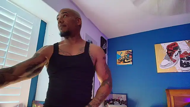 Snapshot of athephenomenal1 chatting on 09-21-25, 08:10 athephenomenal1 online show from 09-21-25, 08:10