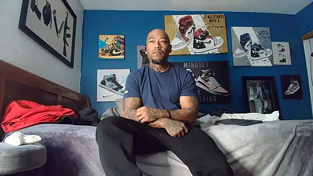 Snapshot of athephenomenal1 chatting on 11-10-25, 08:08 athephenomenal1 online show from 11-10-25, 08:08