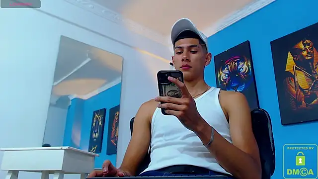 Snapshot of Valerio_20 chatting on 12-03-24, 08:17 Valerio 20 online show from 12-03-24, 08:17