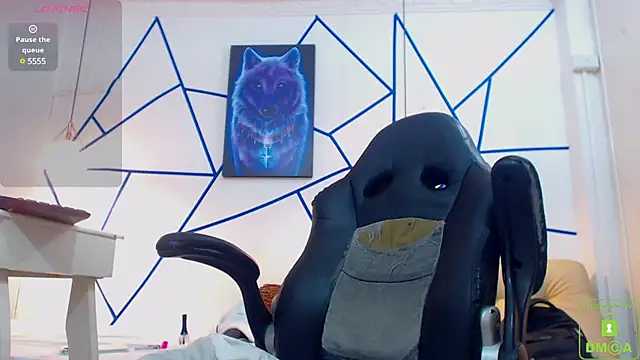 Snapshot of Valerio_20 chatting on 12-17-24, 11:16 Valerio 20 online show from 12-17-24, 11:16