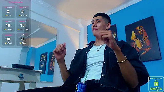 Snapshot of Valerio_20 chatting on 01-27-25, 07:35 Valerio 20 online show from 01-27-25, 07:35