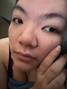 Snapshot of liu195874 chatting on 02-06-26, 02:27 liu195874 online show from 02-06-26, 02:27