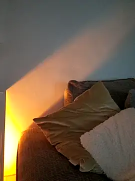 EileX official online show from 02-12-26, 07:09