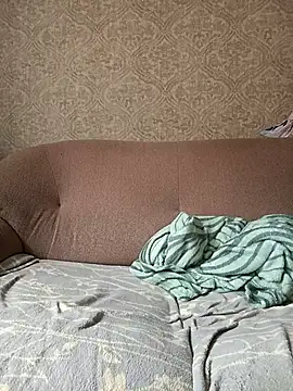 lovewomenliki online show from 10-24-25, 11:28