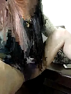 Snapshot of Hangem111 chatting on 11-23-25, 10:26 Hangem111 online show from 11-23-25, 10:26