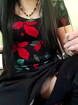 Snapshot of Hangem111 chatting on 12-19-25, 01:45 Hangem111 online show from 12-19-25, 01:45