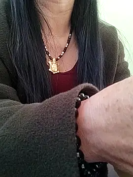 Snapshot of Hangem111 chatting on 01-10-26, 01:40 Hangem111 online show from 01-10-26, 01:40