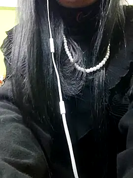 Snapshot of Hangem111 chatting on 02-04-26, 07:03 Hangem111 online show from 02-04-26, 07:03