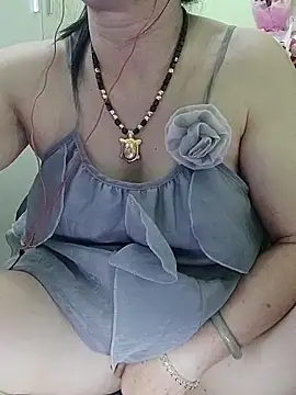 Snapshot of Hangem111 chatting on 06-16-26, 03:03 Hangem111 online show from 06-16-26, 03:03